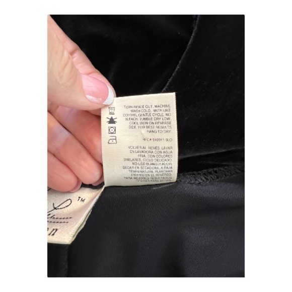 ✨ EUC KATHIE LEE COLLECTION Black Silver Metallic Velour Dress | Sz XL - Picture 11 of 12